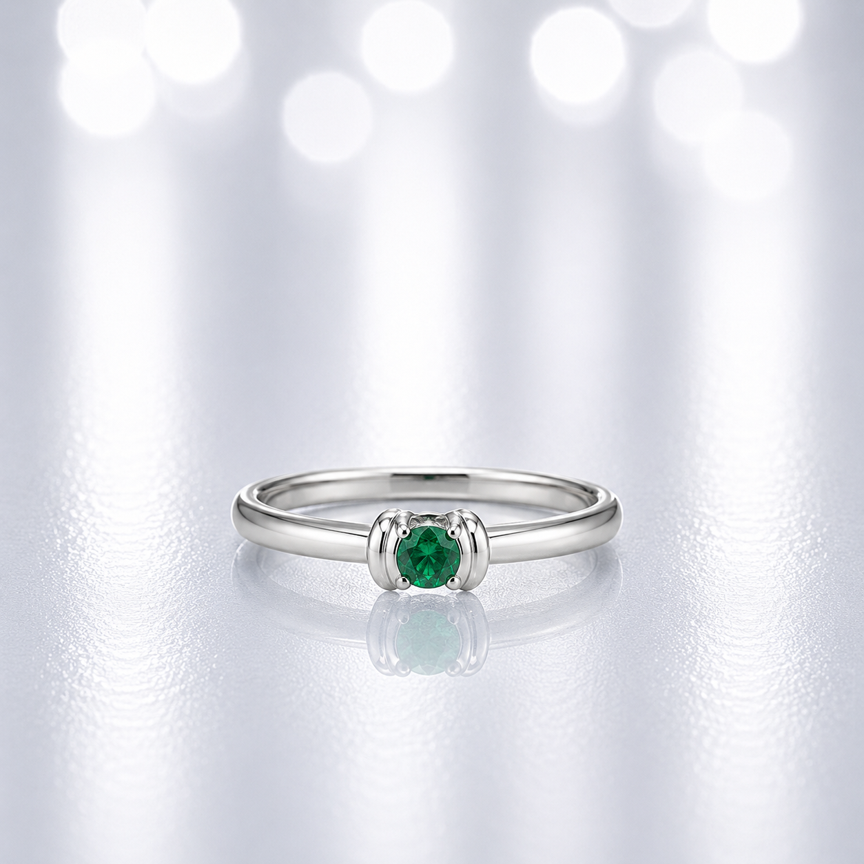 Anillo Abrazo Esmeralda del Destino