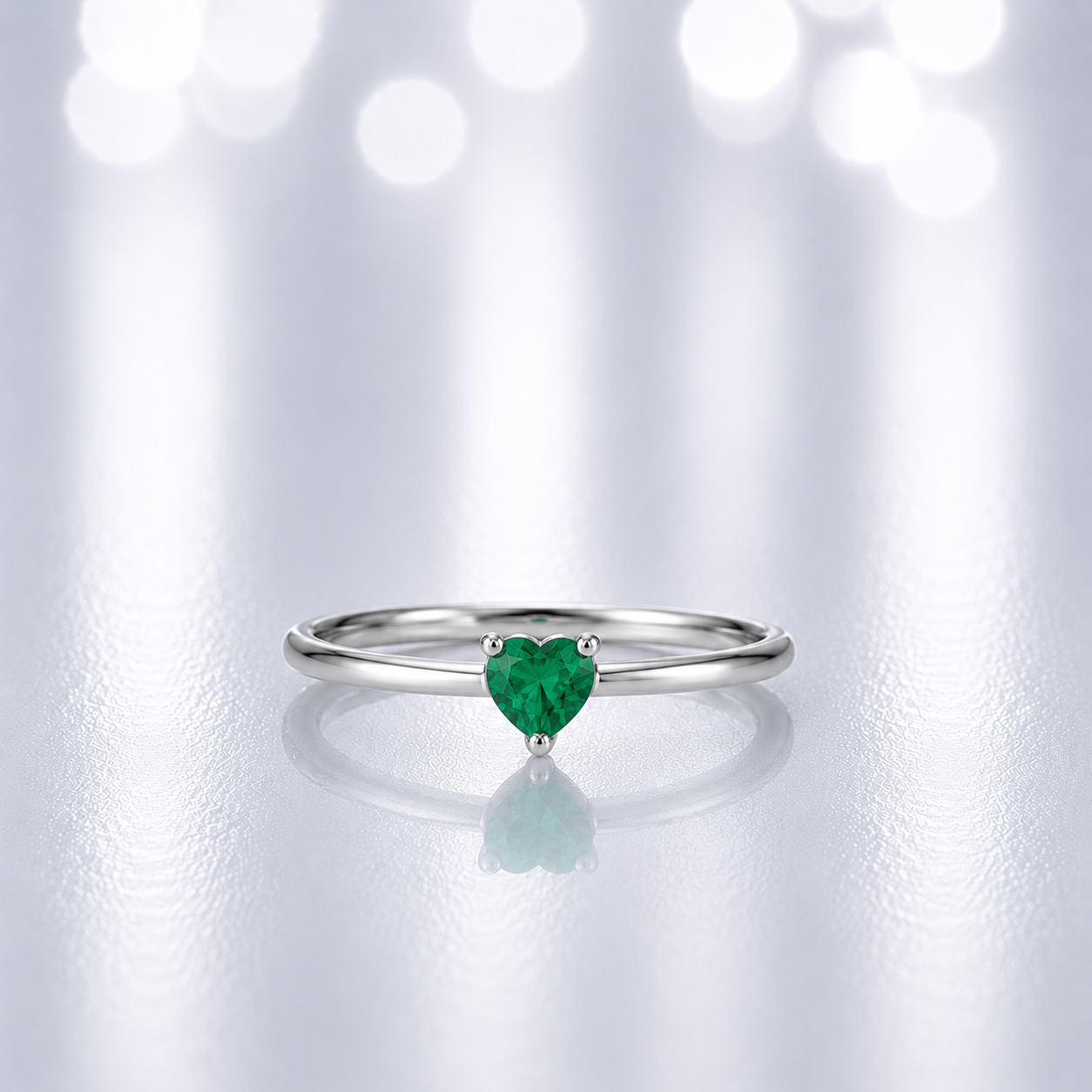 Anillo Corazón Esmeralda Infinito